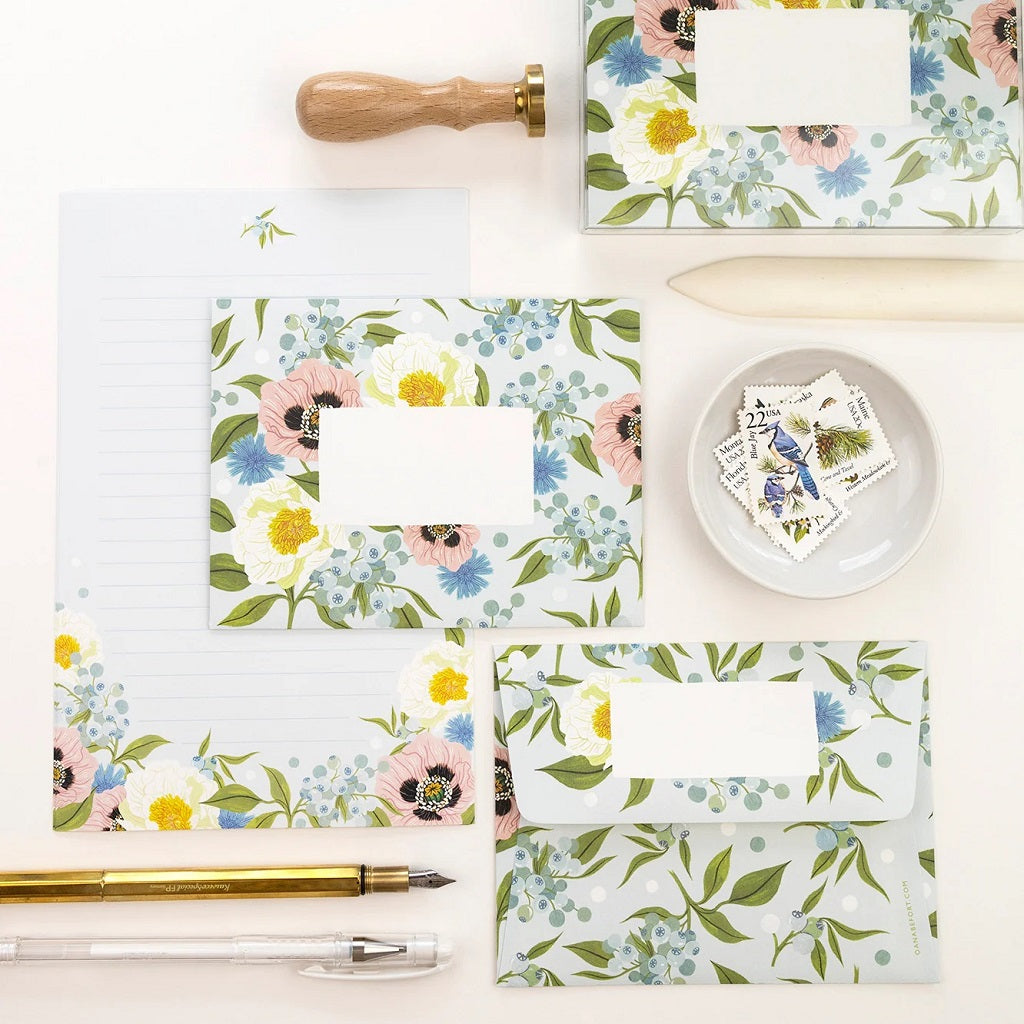 Lush Flora Letter Writing Set